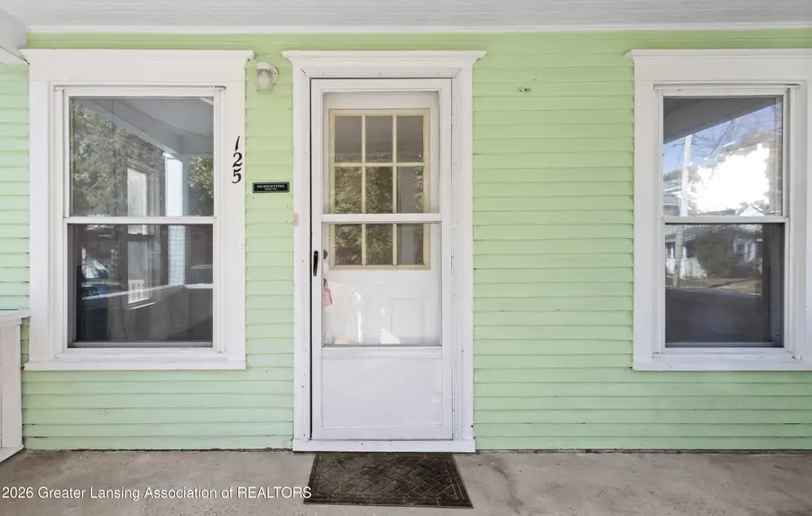 125 N Hayford Avenue, Lansing, MI 48912 - #2