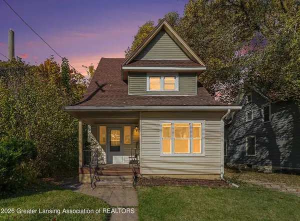 218 Woodlawn Avenue, Lansing, MI 48910