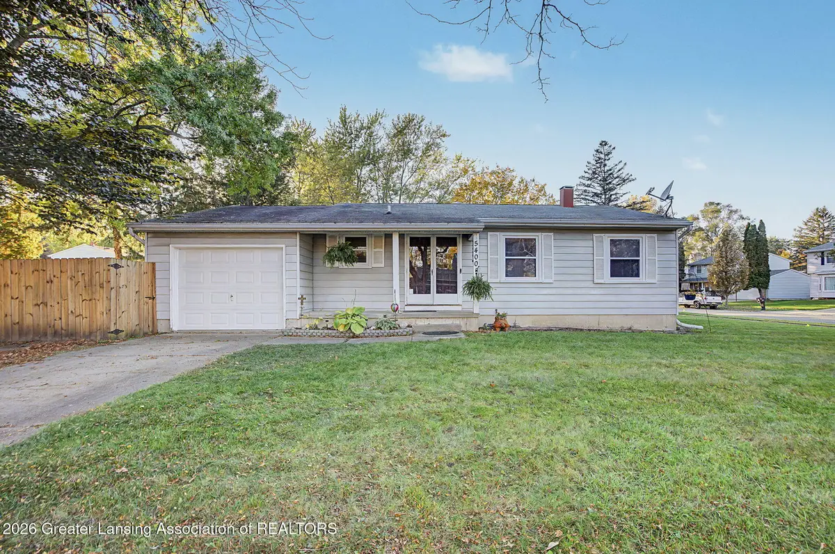 5400 Catalpa Drive, Lansing, MI 48911 - #1
