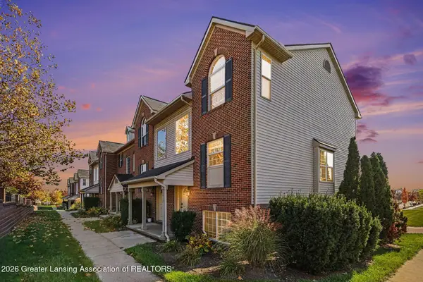 1411 Academy Lane, Lansing, MI 48906