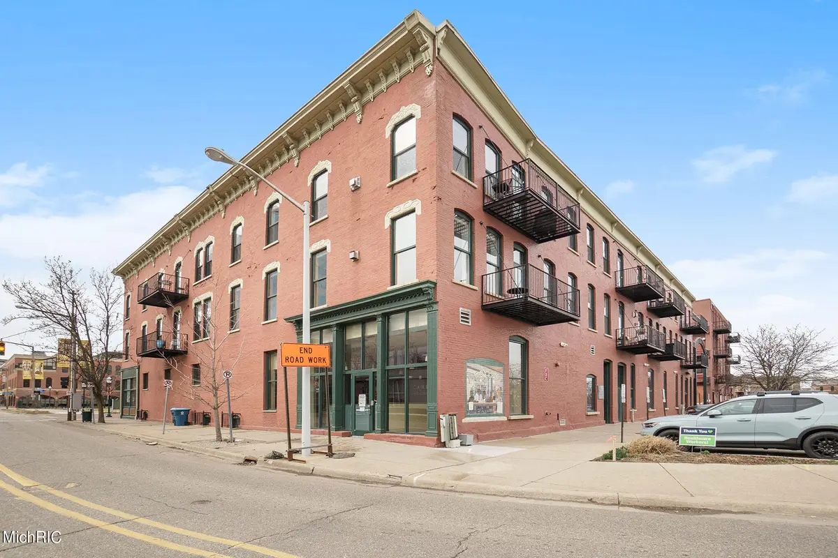 222 N Kalamazoo Mall, 200, Kalamazoo, MI 49007 - Image #1