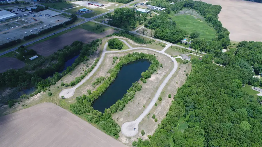 33 Tiffany Drive, Edwardsburg, MI 49112 - Image #3