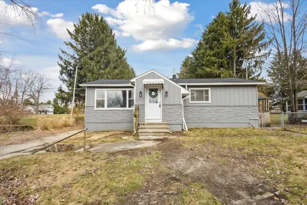 9470 Peck Road, Greenville, MI 48838