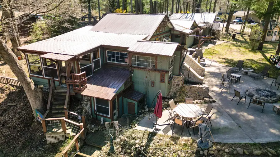 7774 E Saint Huberts Trail, Hesperia, MI 49421 - #3