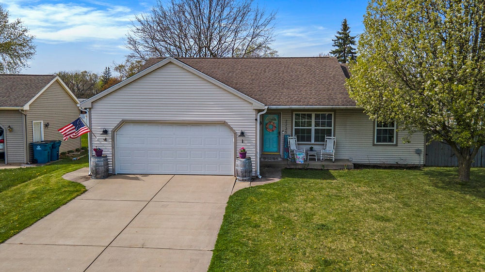 2235 Sunsprite Drive, Kalamazoo, MI 49048 ERA