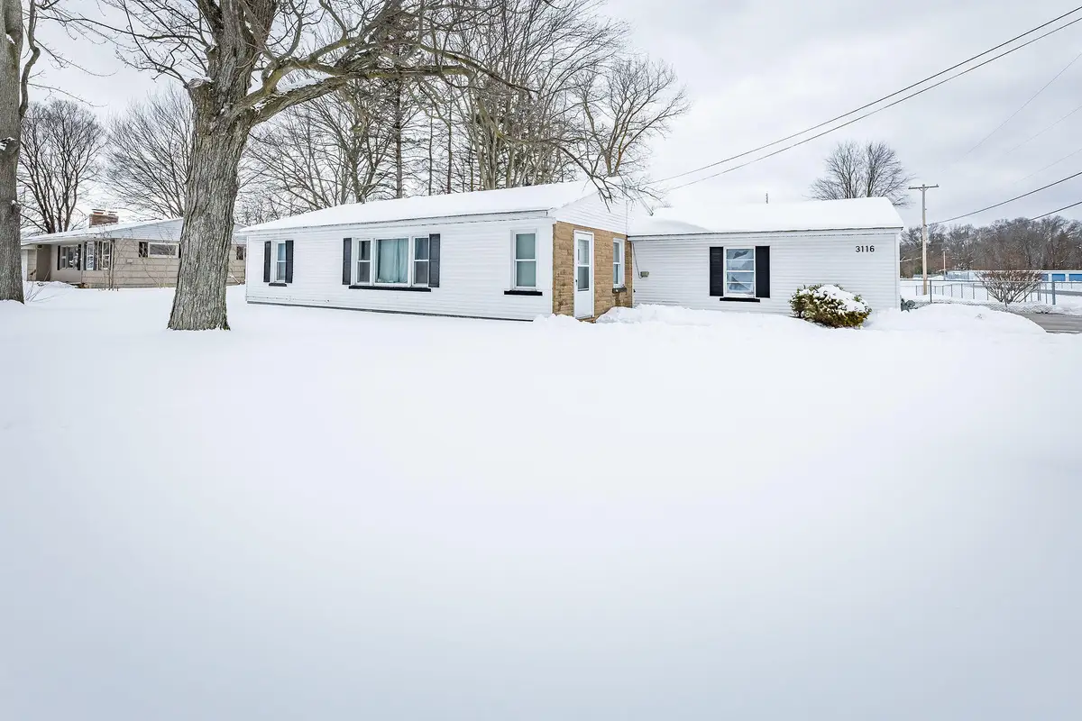 3116 E Apple Avenue, Muskegon, MI 49442 - #1