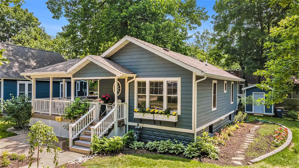732 Green Street, South Haven, MI 49090 - Image #1