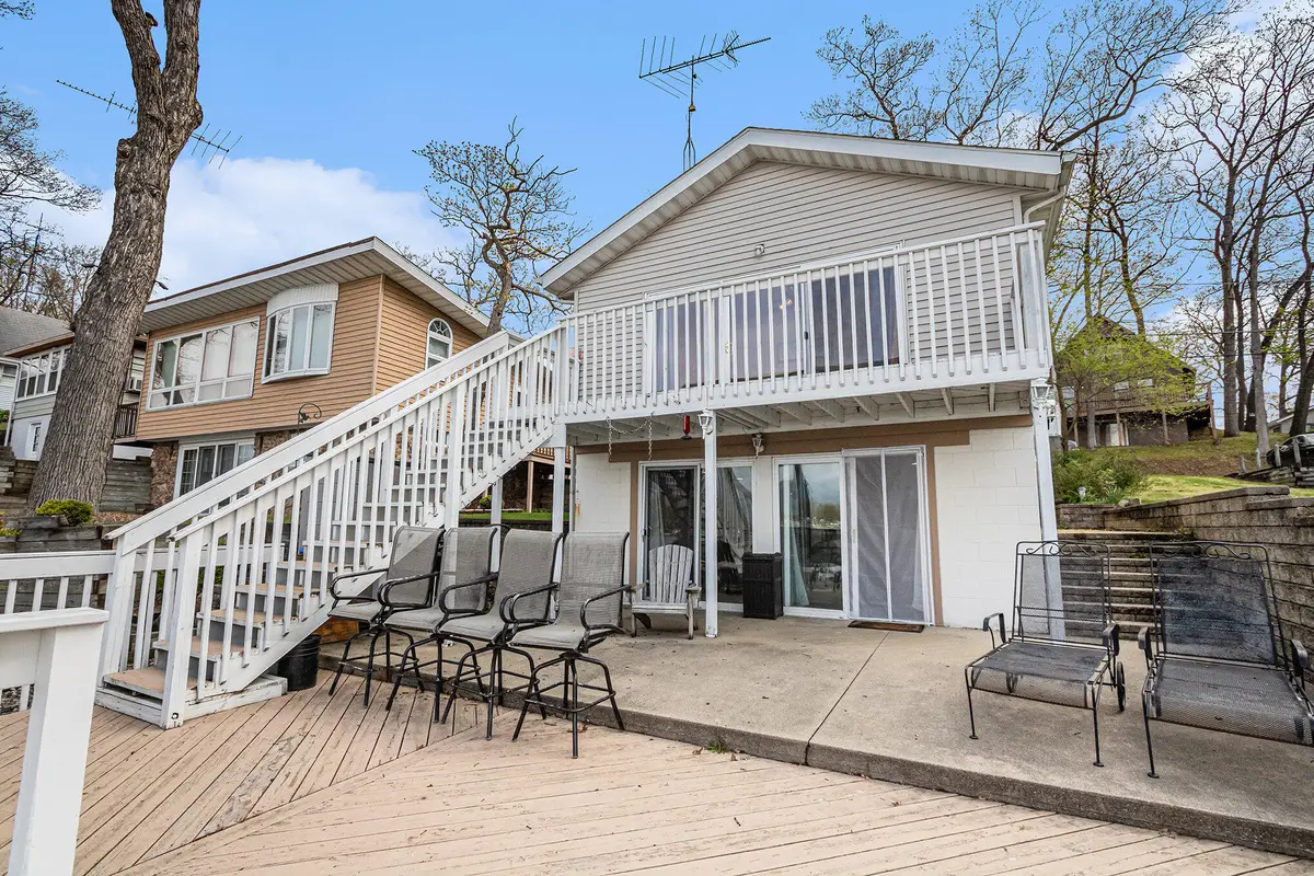 66461 Lakeshore Drive, Dowagiac, MI 49047 - Image #1