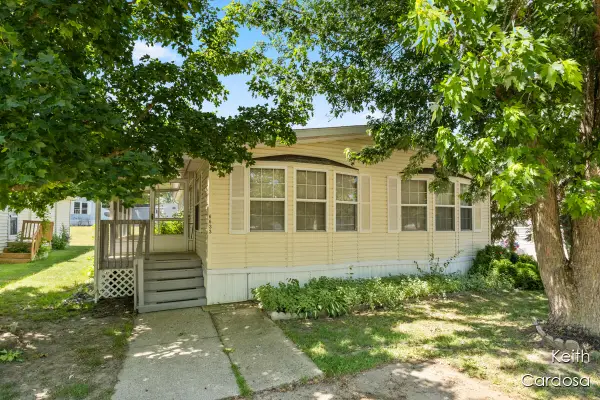 6633 Millstone Drive Se, Caledonia, MI 49316