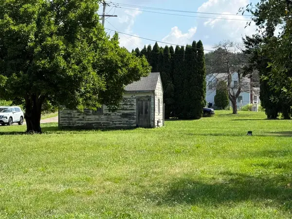 311 George Street, Galien, MI 49113