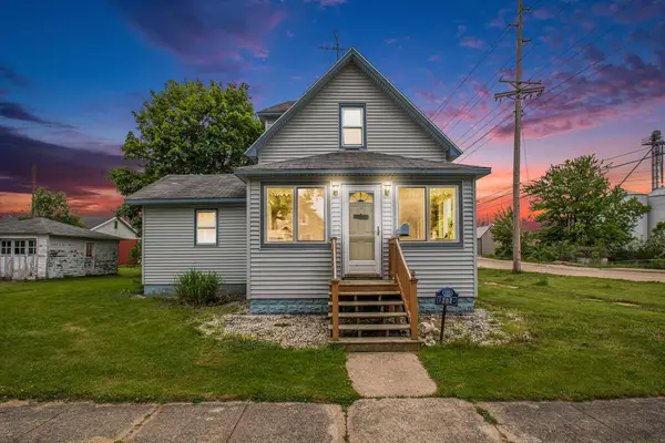 202 Maple Street, Three Oaks, MI 49128