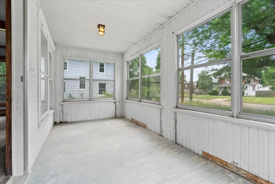 916 Wildwood Avenue, Jackson, MI 49202 - Image #3