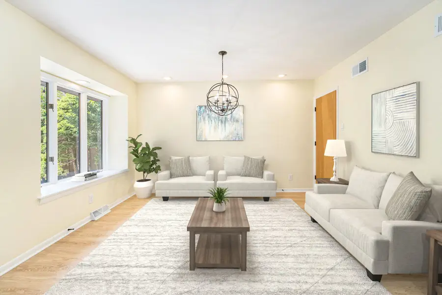 23 Lake Shore County Road, Beverly Shores, IN 46301 - Image #3