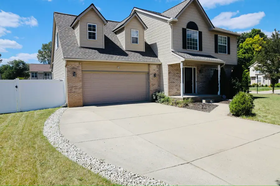 16546 Jessica Lane, Romulus, MI 48174 - Image #2