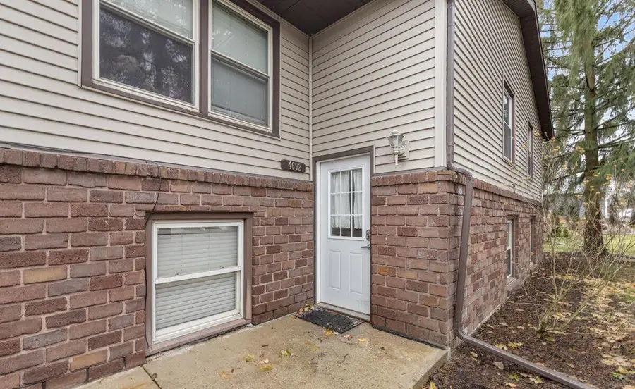 4690 Stauffer Avenue Se, Kentwood, MI 49508 - Image #2