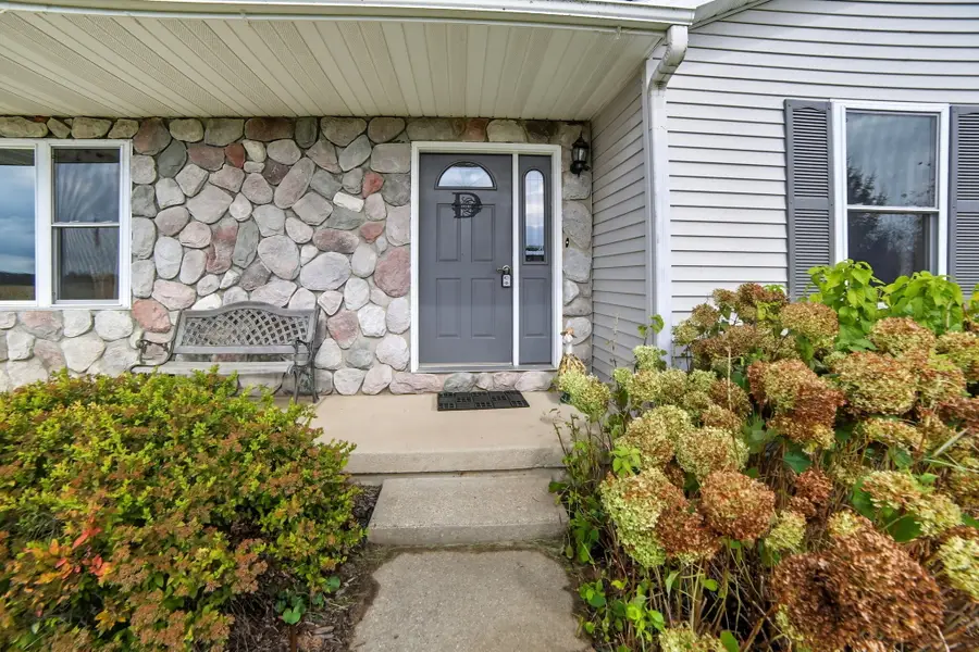 7580 River Road, Evart, MI 49631 - Image #3