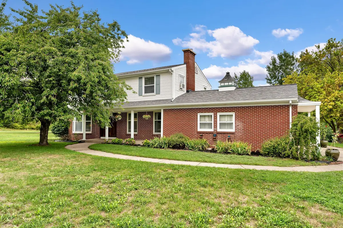 319 Greenridge Drive Nw, Grand Rapids, MI 49544 - Image #1