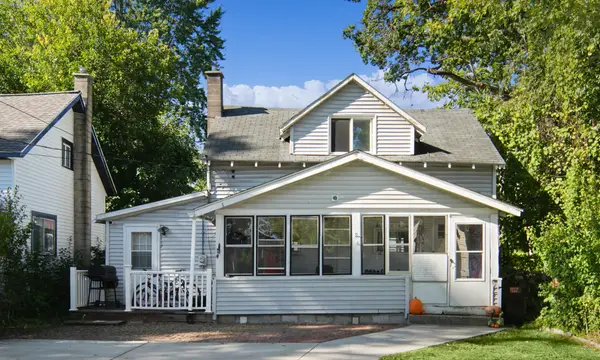 2117 Denwood Avenue Sw, Wyoming, MI 49509