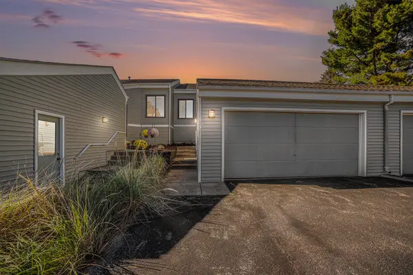 3737 Mona Kai Boulevard, Norton Shores, MI 49444