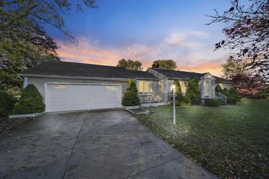 5890 Wolf Lake Road, Grass Lake, MI 49240 - Image #2