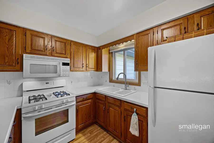 5844 Leisure South Drive Se, Grand Rapids, MI 49548 - Image #3