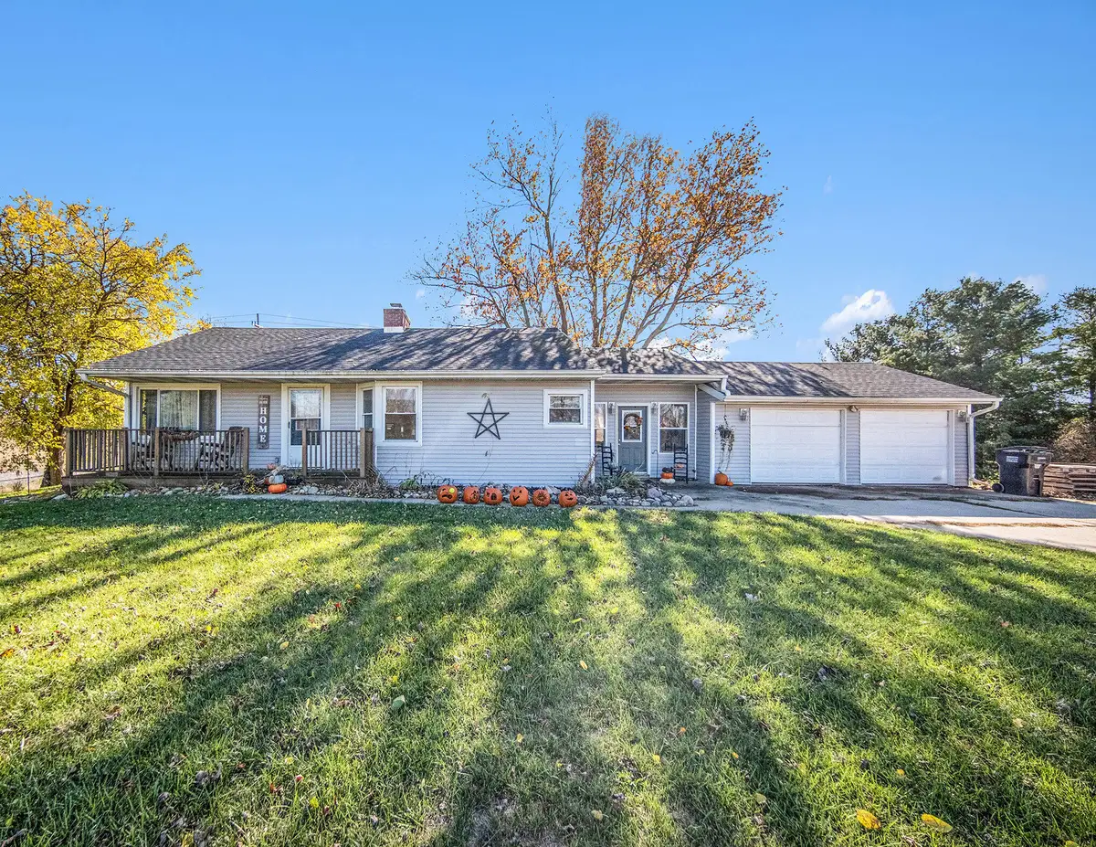 11597 W Carleton Road, Clayton, MI 49235 - Image #1