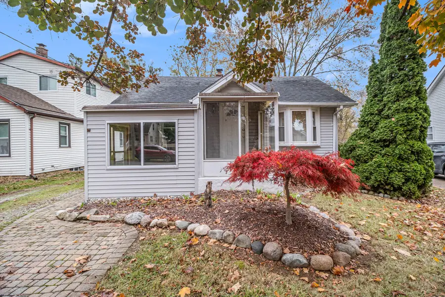 150 Guanonocque Street, Auburn Hills, MI 48326 - Image #3