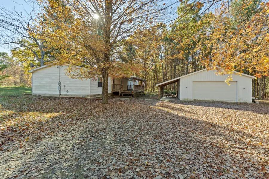 6585 Crystal Lake Rd, Holton, MI 49425 - Image #3