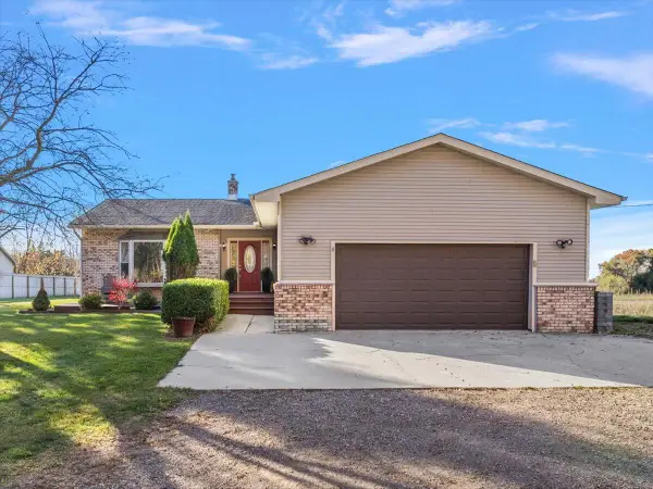 3060 Budd Road, Stockbridge, MI 49285