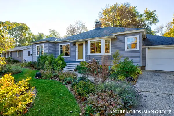 136 E 39th Street, Holland, MI 49423