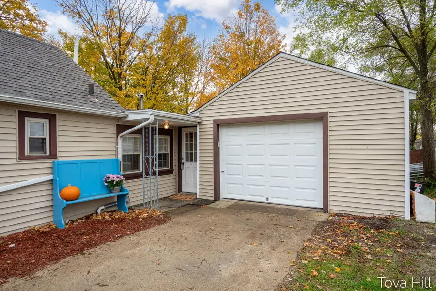 192 Dix Street, Otsego, MI 49078 - Image #3