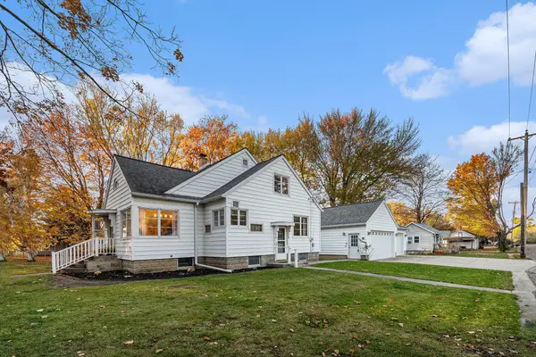 304 W Pine Street, Carson City, MI 48811