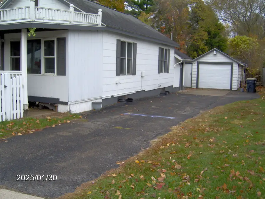 340 Washington Street, Otsego, MI 49078 - Image #2