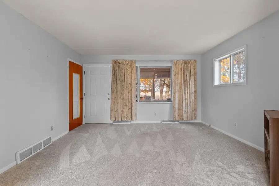 7291 Tucker Road, Eaton Rapids, MI 48827 - Image #3