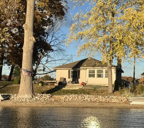 10968 Boniface Point Drive, Plainwell, MI 49080