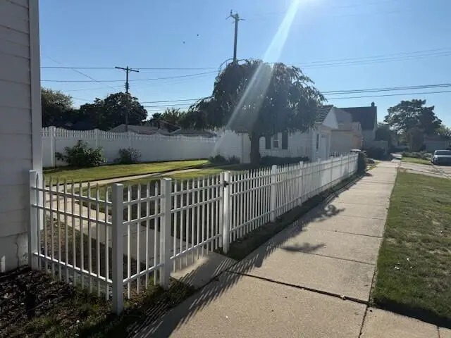 3145 John R Street, Trenton, MI 48183 - Image #2