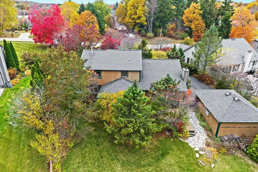 2794 Waling Woods Drive, Highland, MI 48356 - Image #3