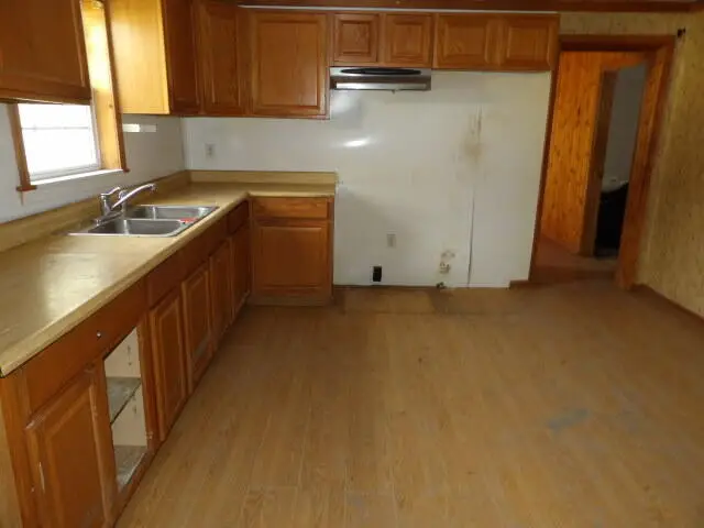 34637 76th Street, Covert, MI 49043 - #2