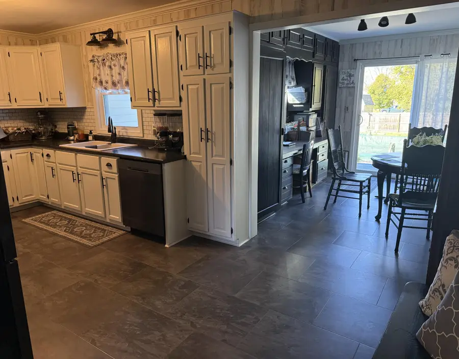 287 W Butler Street, Bad Axe, MI 48413 - Image #3