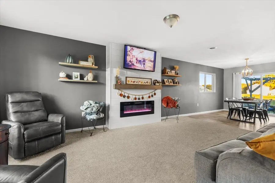 17600 Peach Ridge Avenue Nw, Kent City, MI 49330 - Image #3