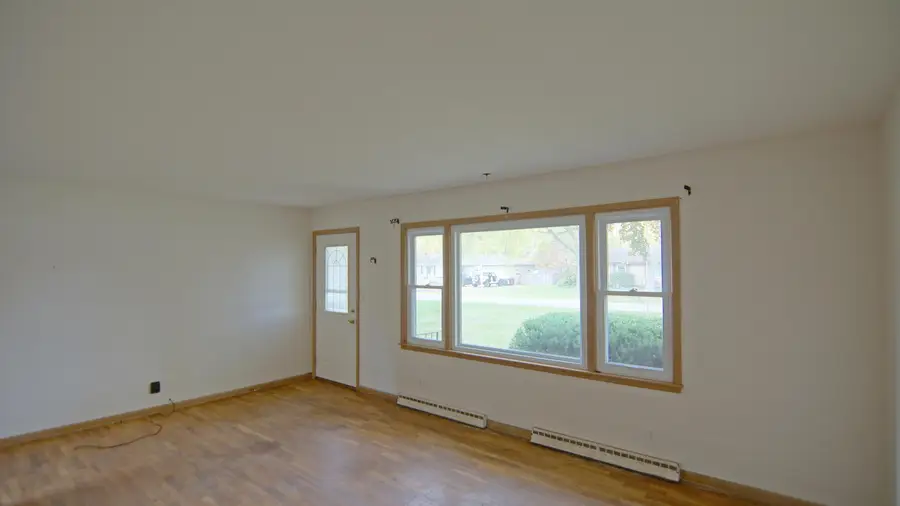 1350 N Aurilla Drive, Saint Joseph, MI 49085 - Image #3