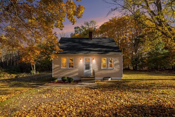 8392 Evanston Avenue, Ravenna, MI 49451