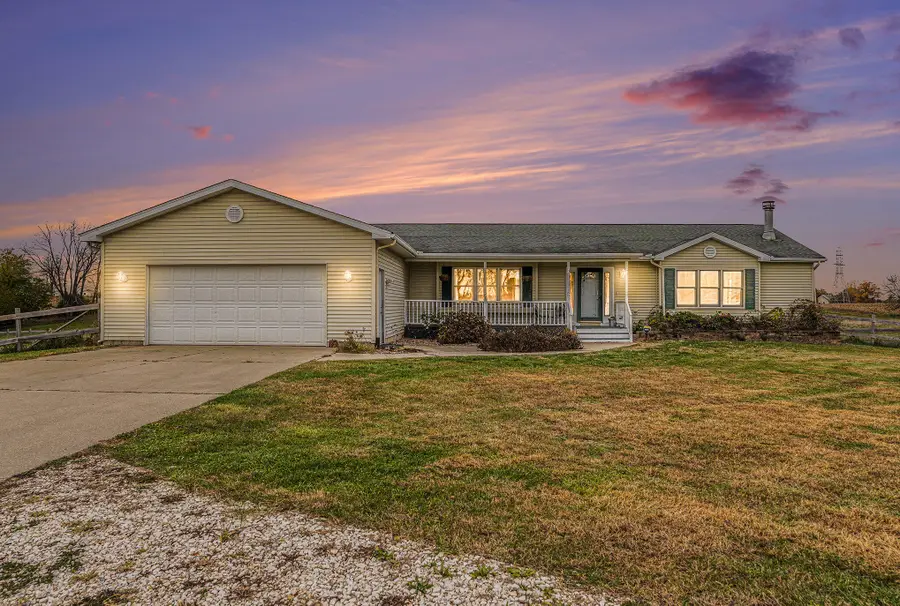 4314 W Hickory Road, Hickory Corners, MI 49060 - Image #2