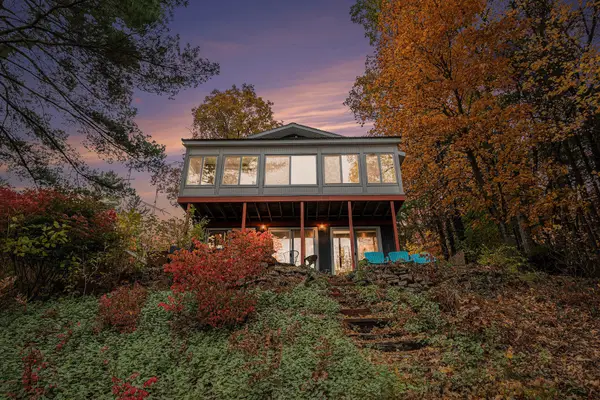 5801 Maple Road, Twin Lake, MI 49457