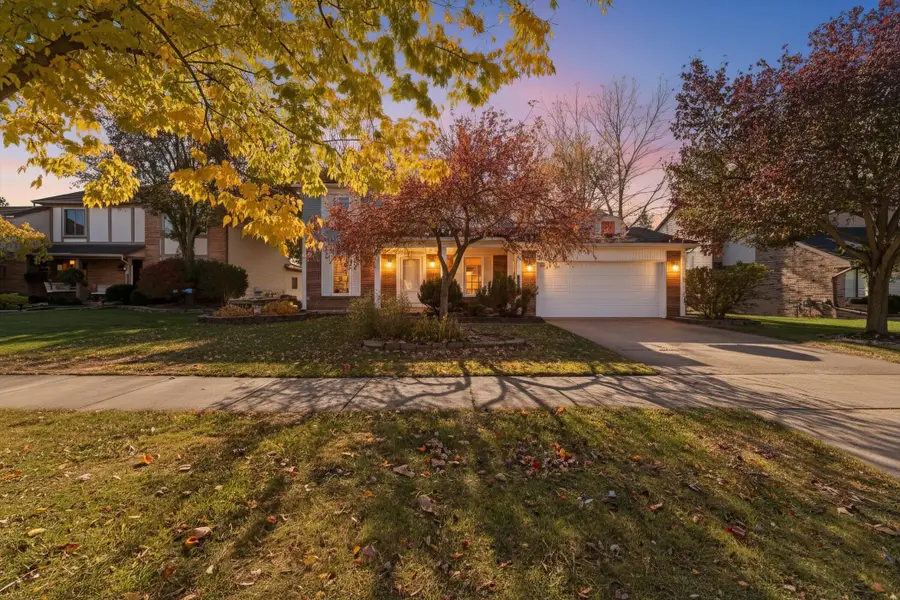 45157 Saltz Rd Road, Canton, MI 48187 - Image #2