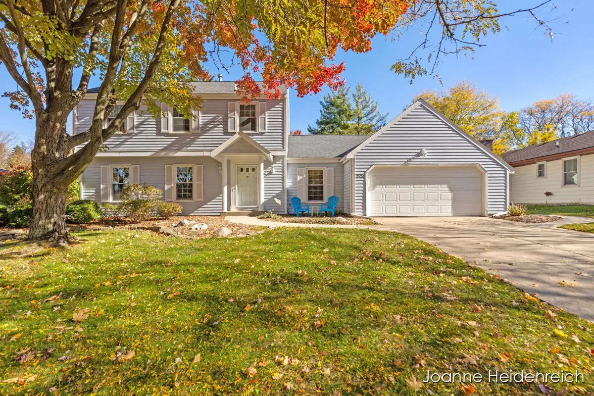 2526 Birchcrest Drive Se, Grand Rapids, MI 49506 - Image #1