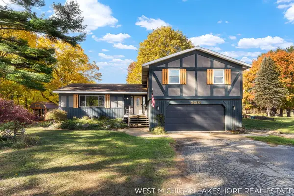 2210 S 58th Street, Fennville, MI 49408