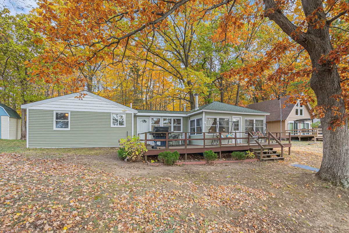 52761 County Road 384, Grand Junction, MI 49056 - Image #1