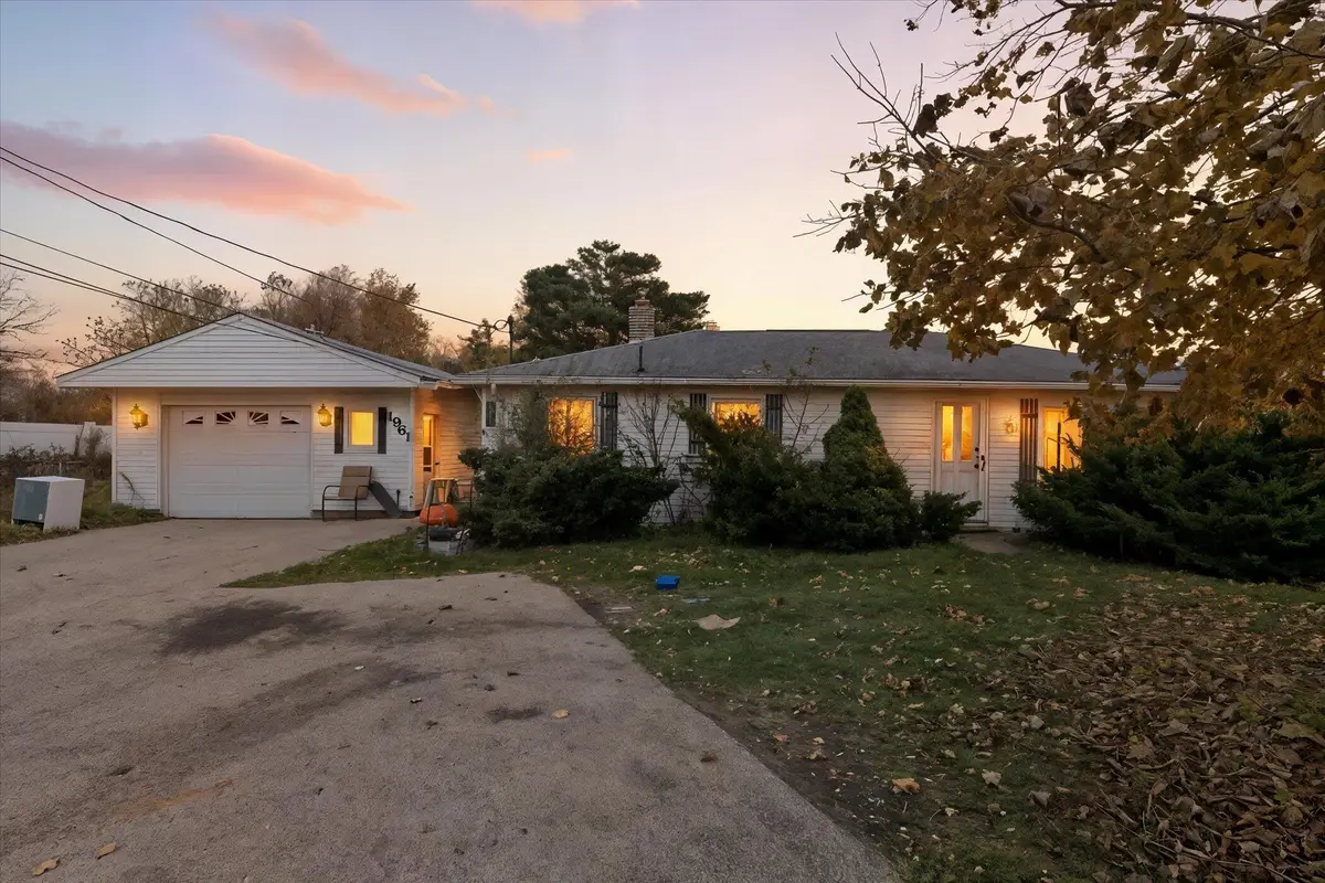 1961 S Lincoln Street, Bay City, MI 48708 - Image #1