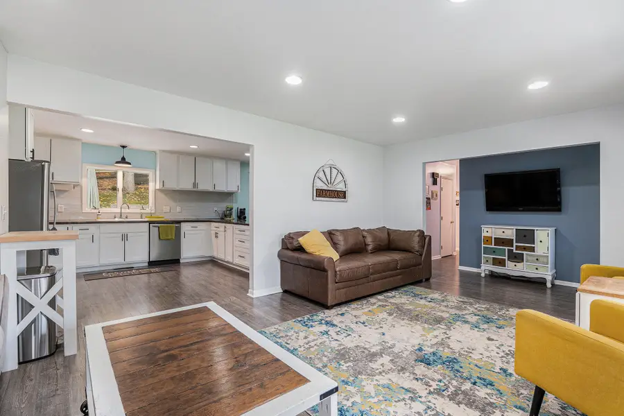 8825 Algoma Avenue Ne, Rockford, MI 49341 - Image #3